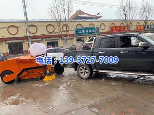 皮卡車(chē)式清掃機(jī)